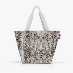 shopper M
