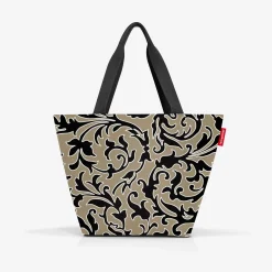 shopper M